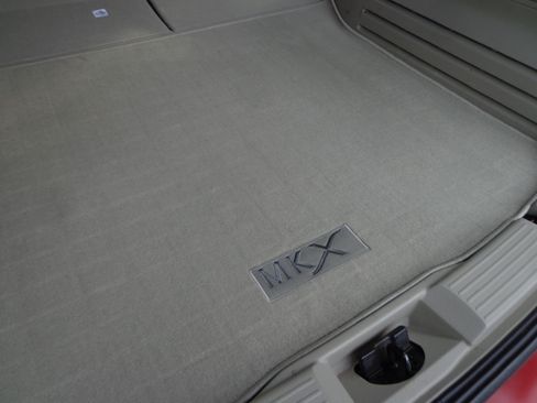 Used 2015 Lincoln MKX Reserve image 17