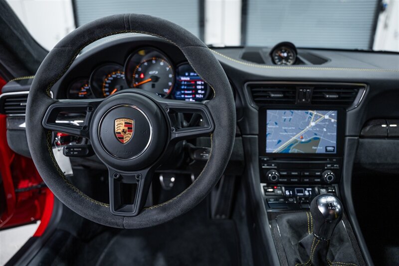 Used 2019 Porsche 911 GT3 RWD image 44
