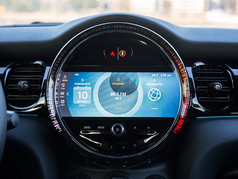 Used 2023 MINI Cooper image 14