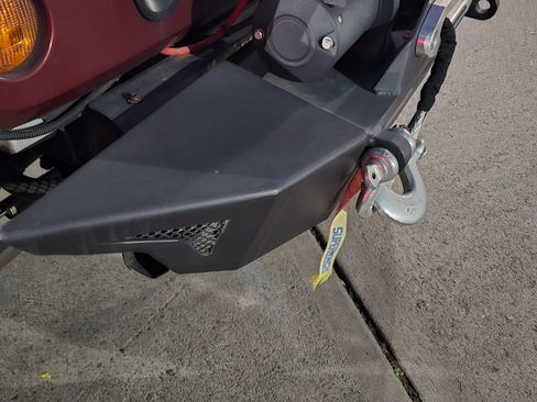 Used 2007 Jeep Wrangler Unlimited Sahara Backcountry image 18