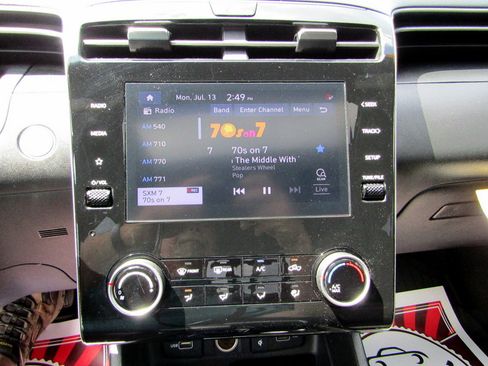 Used 2022 Hyundai Santa Cruz AWD SEL image 23