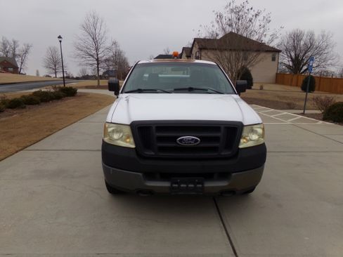 Used 2005 Ford F150 XLT AWD/4WD image 8