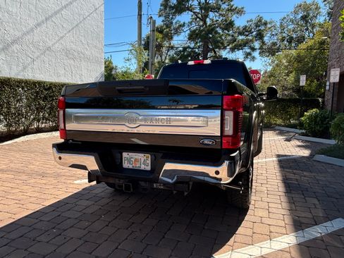 Used 2020 Ford F250 4x4 Crew Cab Super Duty image 7