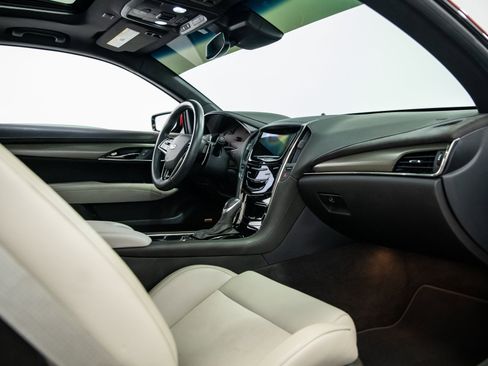 Used 2017 Cadillac ATS V image 11