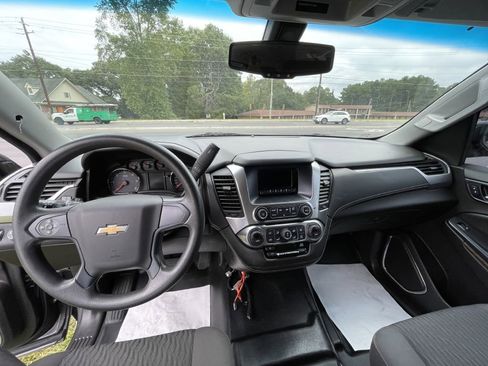 Used 2017 Chevrolet Tahoe POLICE w/ Remote Keyless Entry Package image 19