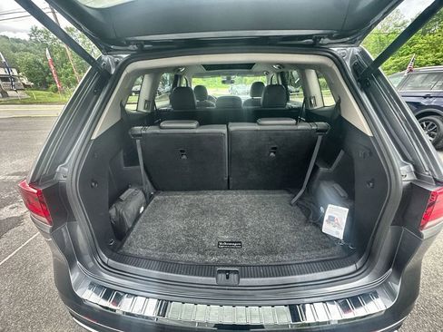 Used 2023 Volkswagen Atlas SEL Premium image 28