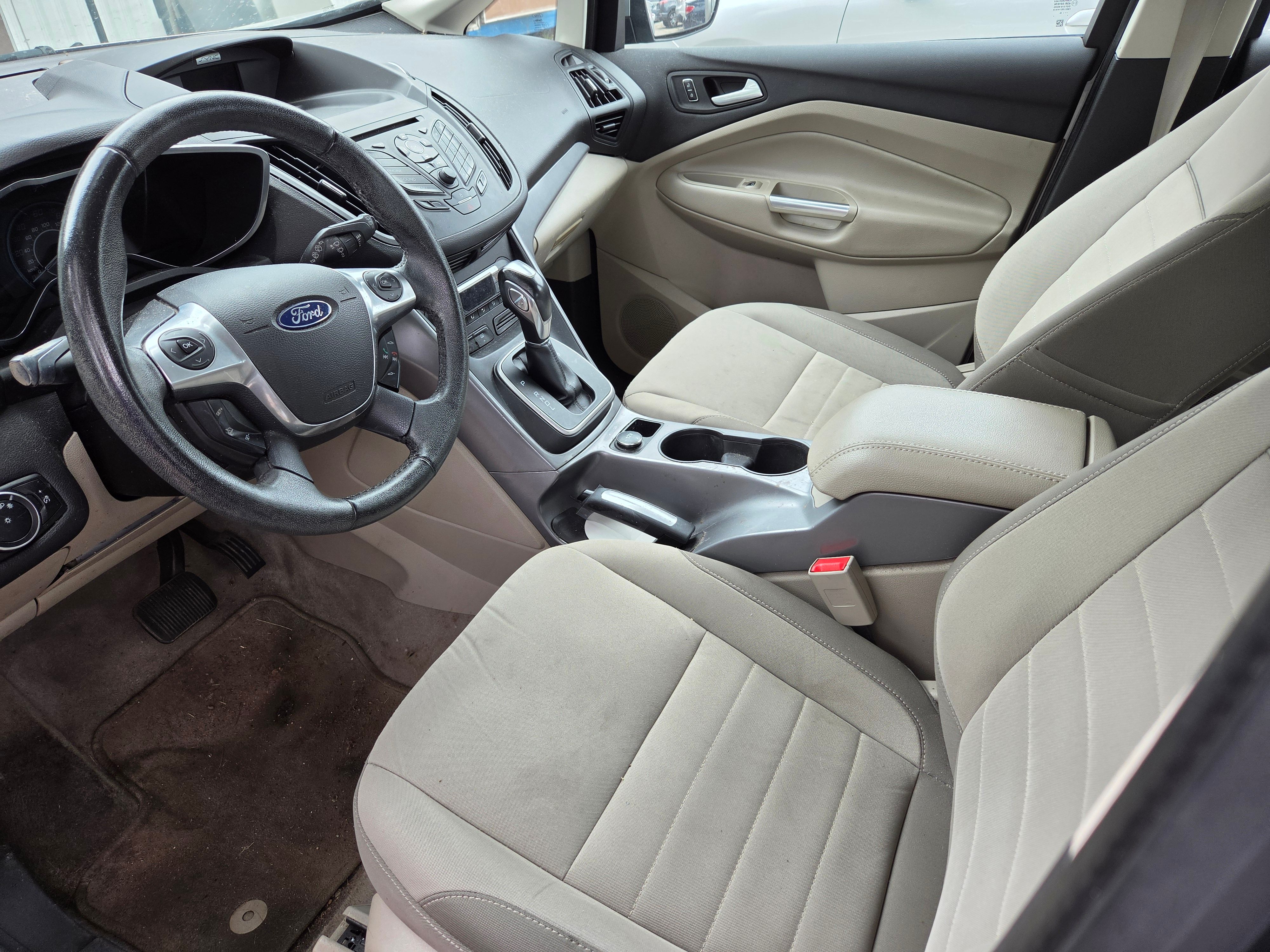 Used 2015 Ford C-MAX SE FWD image 5