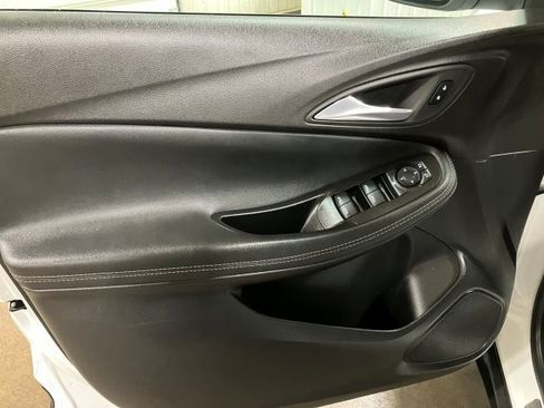 Used 2022 Buick Encore GX Preferred image 8