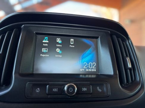 Used 2018 Chevrolet Colorado W/T image 12