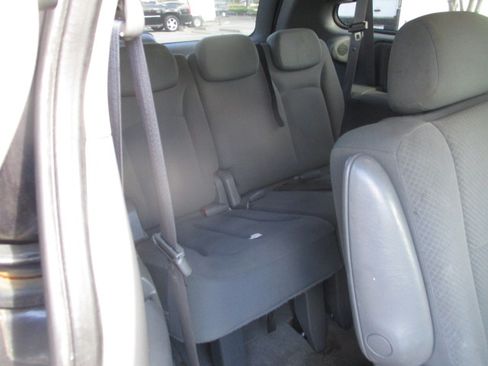 Used 2007 Dodge Grand Caravan SE image 10