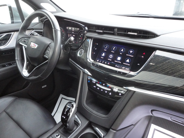 Used 2022 Cadillac XT6 AWD Premium Luxury image 30
