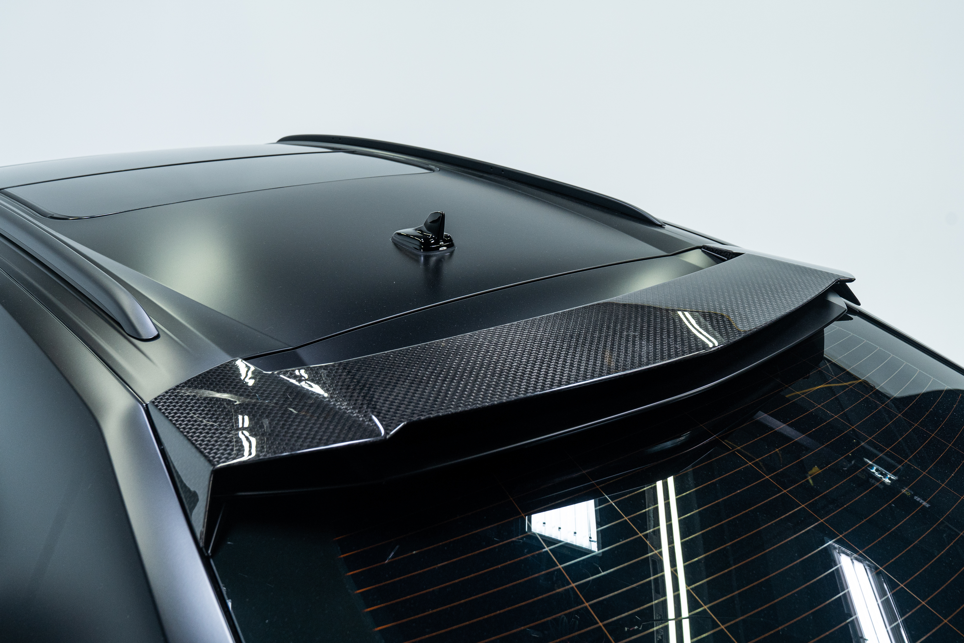 Used 2020 Lamborghini Urus AWD/4WD image 29
