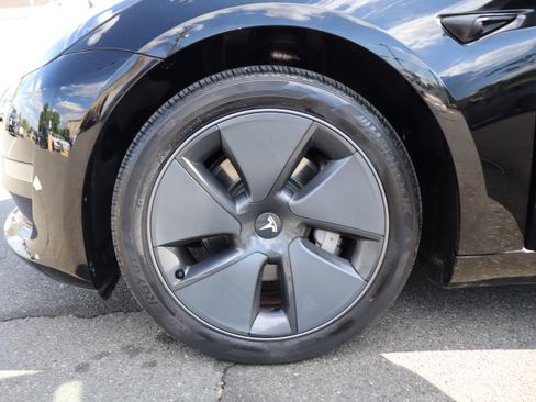 Used 2023 Tesla Model 3 Long Range AWD/4WD image 31