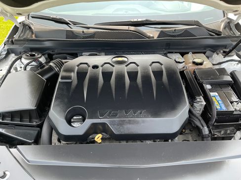 Used 2020 Chevrolet Impala LT image 12