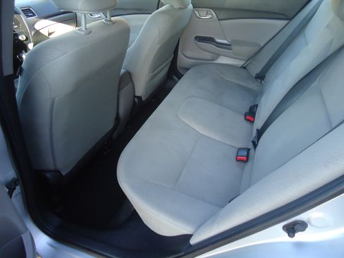 Used 2013 Honda Civic LX image 12