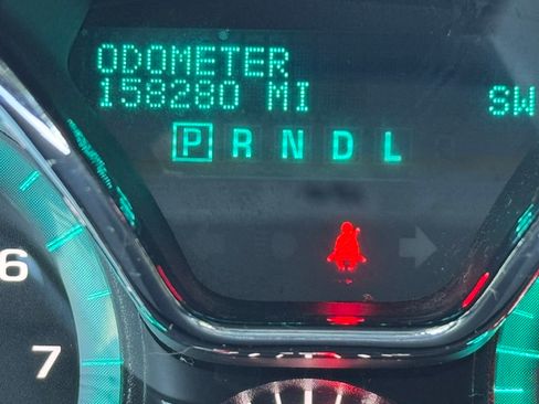 Used 2016 Chevrolet Traverse FWD LT w/ 1LT image 23
