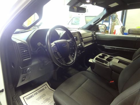 Used 2019 Ford Expedition XL image 17