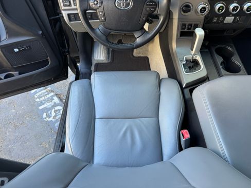 Used 2011 Toyota Sequoia Limited image 19