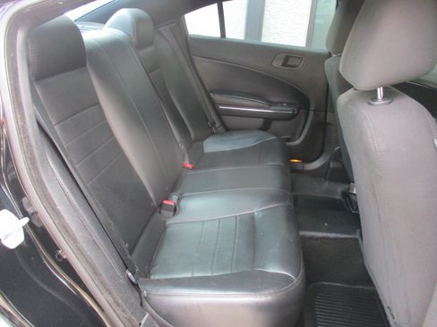 Used 2014 Dodge Charger image 6