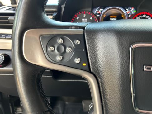 Used 2016 GMC Yukon XL Denali image 21