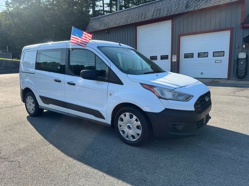 Used 2023 Ford Transit Connect XL image 4