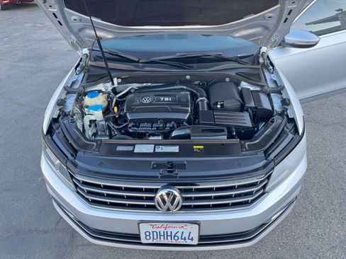 Used 2016 Volkswagen Passat 1.8T S image 25