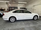 Used 2016 Volkswagen Passat 1.8T SE image 3