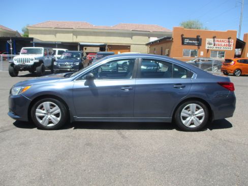 Used 2015 Subaru Legacy 2.5i Premium Sedan 4D AWD/4WD image 2