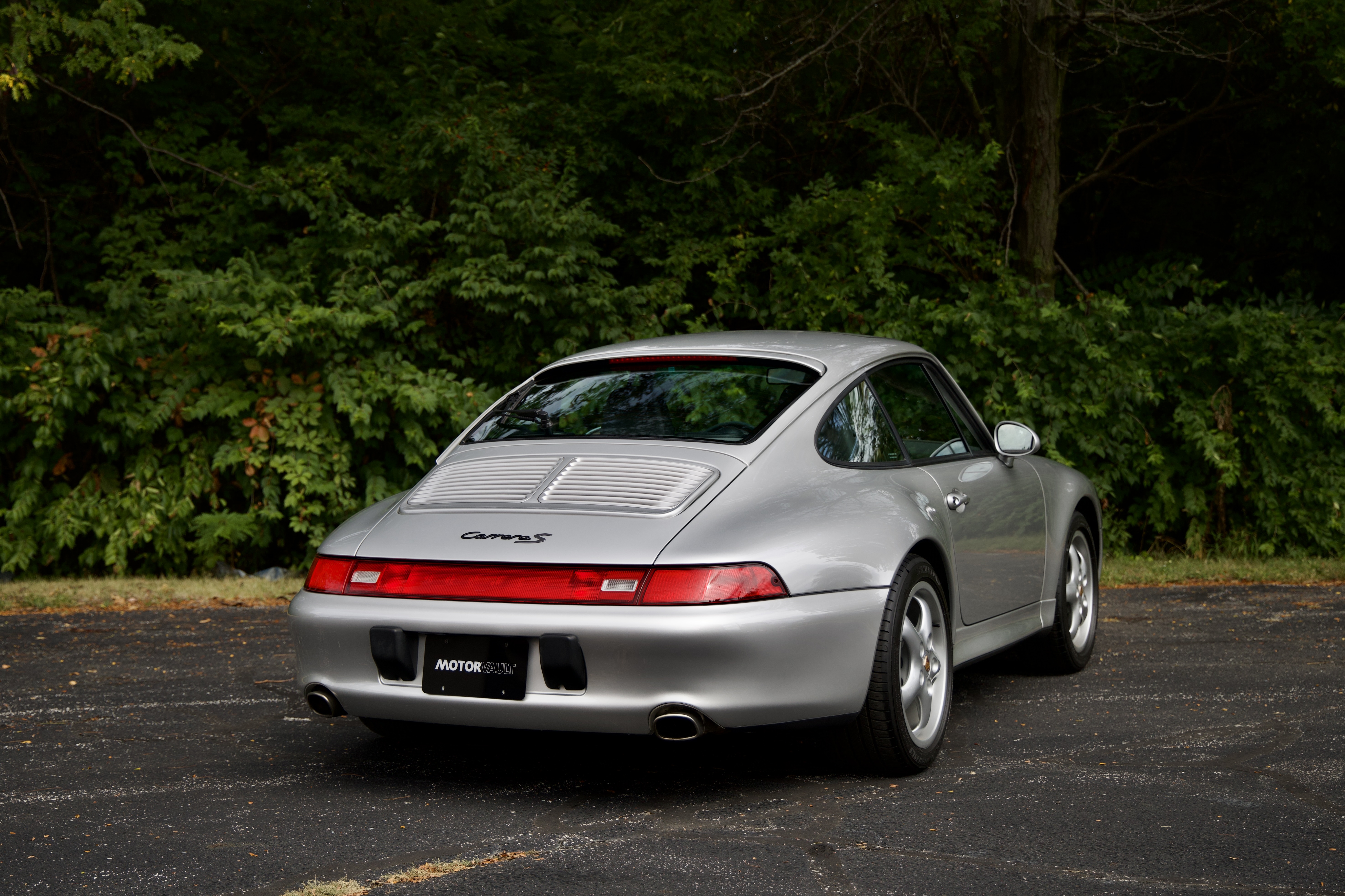 Used 1998 Porsche 911 Coupe RWD image 5