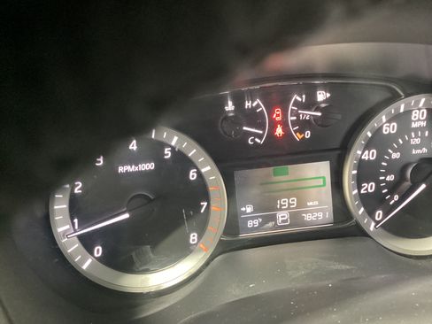 Used 2012 Nissan Sentra SR image 15