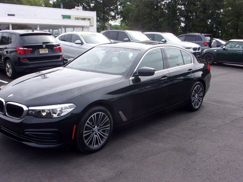 Used 2019 BMW 530i xDrive UNAVAIL AWD/4WD image 16