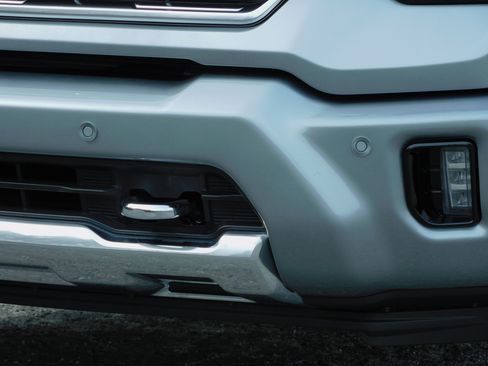 Used 2025 Chevrolet Silverado 2500 High Country image 15