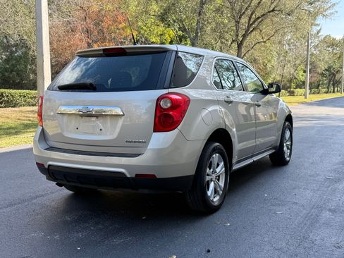 Used 2011 Chevrolet Equinox LS image 5