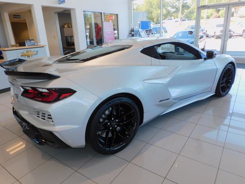 New 2026 Chevrolet Corvette Z06 image 12