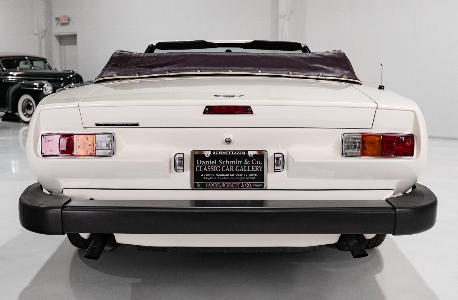 Used 1988 Aston Martin V8 Vantage RWD image 9