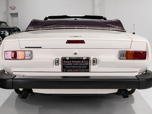 Used 1988 Aston Martin V8 Vantage image 9