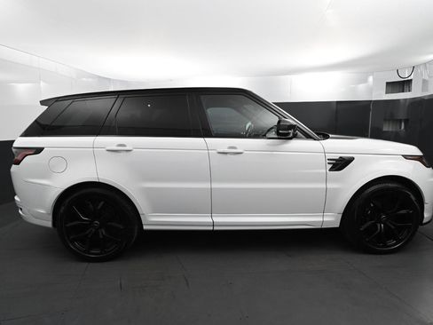 Used 2022 Land Rover Range Rover Sport SVR image 6