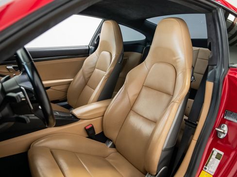 Used 2017 Porsche 911 Turbo image 12