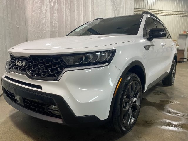 Used 2023 Kia Sorento AWD X-Line EX image 5
