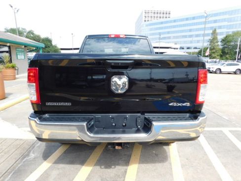 Used 2024 RAM 2500 4x4 Crew Cab Big Horn image 6