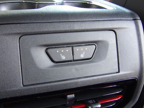 Used 2025 Chevrolet Silverado EV 4x4 Crew Cab RST image 23