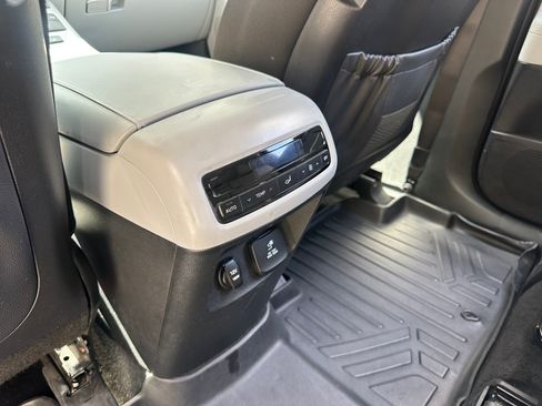 Used 2020 Hyundai Palisade SEL image 41