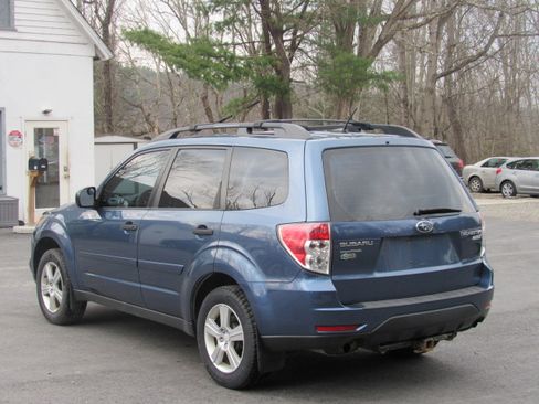 Used 2013 Subaru Forester 2.5X image 6