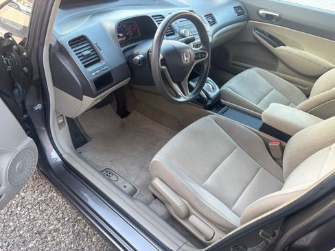 Used 2010 Honda Civic LX Sedan image 10