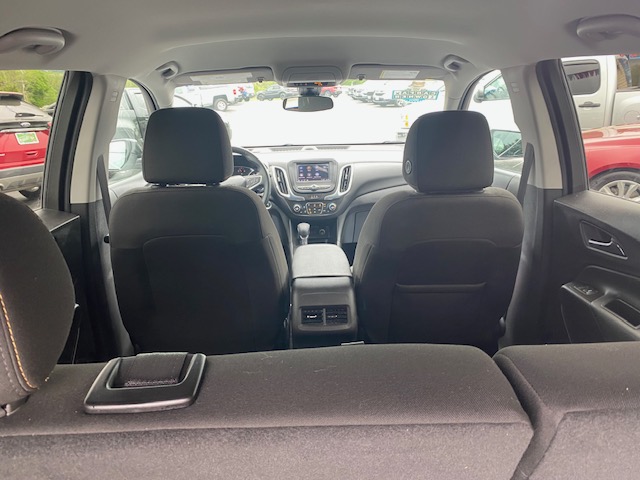 Used 2023 Chevrolet Equinox AWD LT w/ 1LT image 16