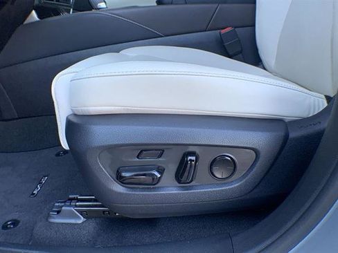 Certified 2024 Lexus RX 350h image 12