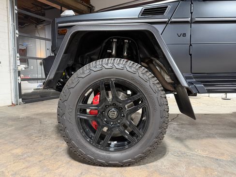 Used 2018 Mercedes-Benz G 550 Squared image 15