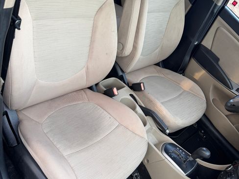 Used 2016 Hyundai Accent SE image 46