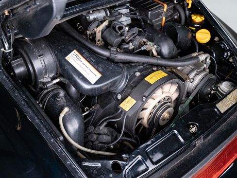 Used 1991 Porsche 911 Carrera 4 image 49