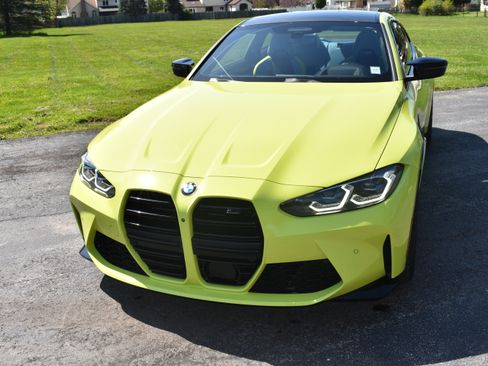 Used 2022 BMW M4 xDrive Competition Coupe AWD/4WD image 19